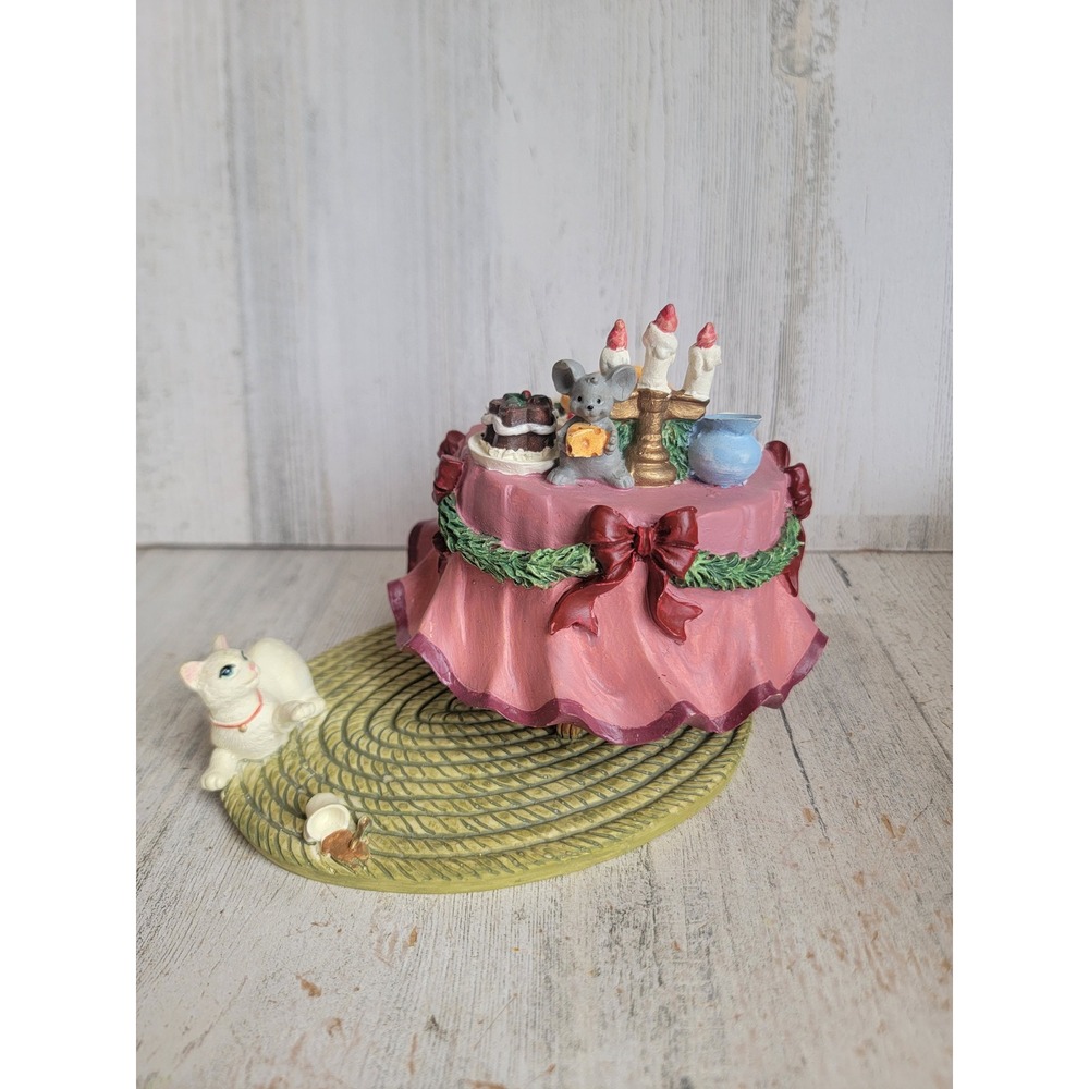 Vintage unique Christmas feast musical spin box cat mouse home decor
